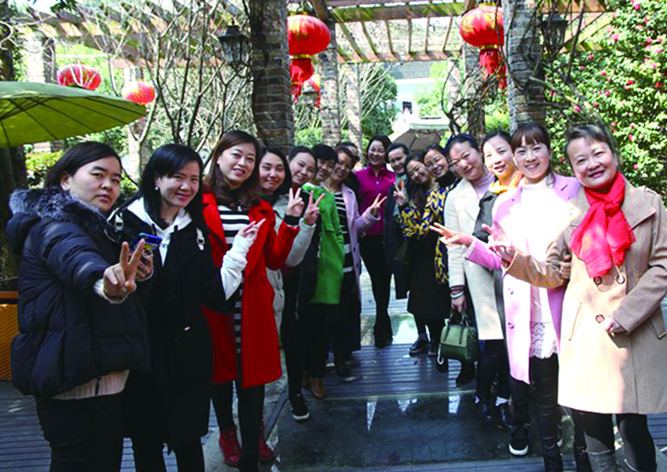 3月8日，集團公司機關(guān)組織慶祝“三八”婦女節(jié)活動